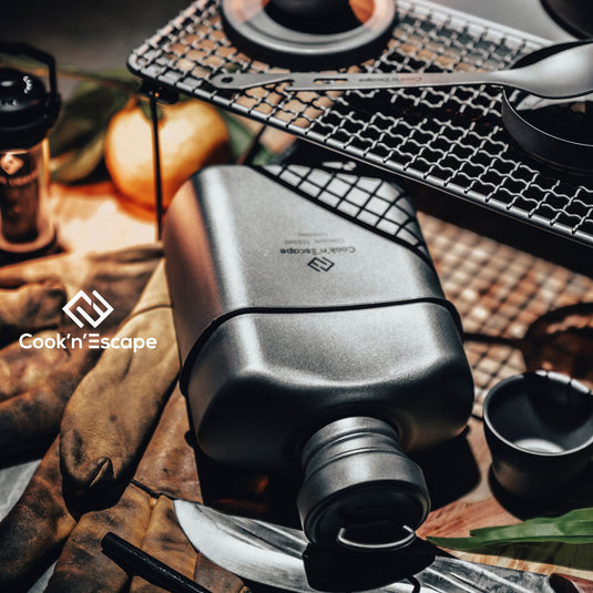 Cook'n'Escape Titanium Canteen, 3.3 gal (1 L)