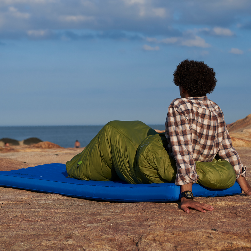 Load image into Gallery viewer, ATEPA All-Season Ultralight Insulated Sleeping Pad R Value 6.6

