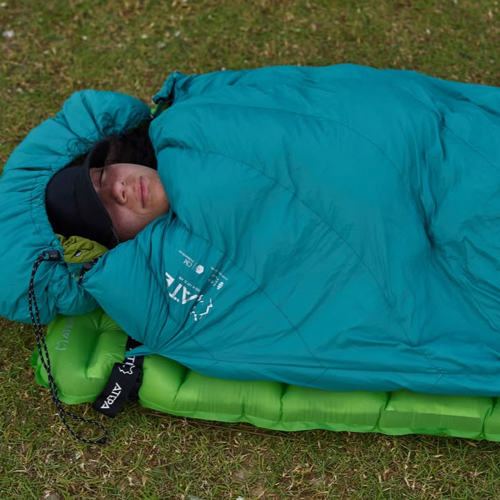 Load image into Gallery viewer, ATEPA Ultralight Cold-Weather Camping Bundle – Premium Down Sleeping Bag &amp; High R-Value Insulated Sleeping Pad
