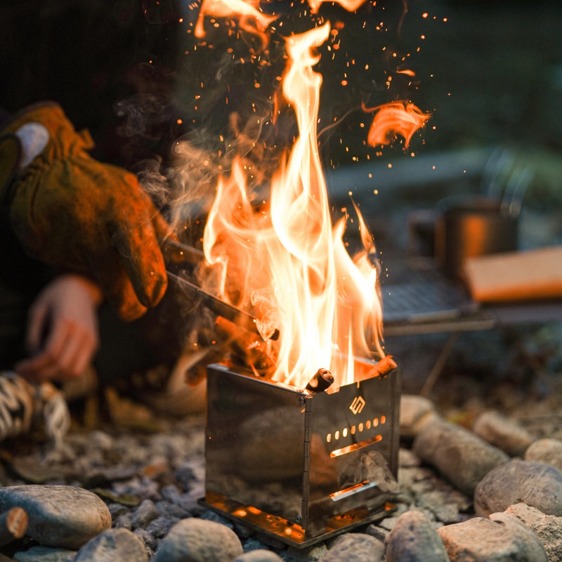 Load image into Gallery viewer, Cook'n'Escape Ultralight Wood Stove – Portable Titanium Grill &amp; Secondary Burn Camp Stove
